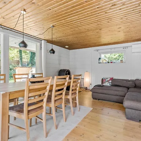 Vakantiehuis 3 Bedroom Lovely In Nykobing Sj *