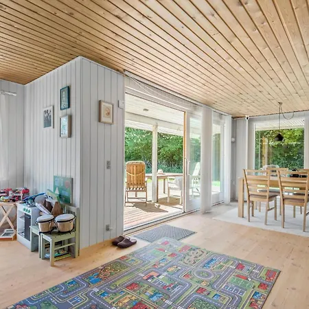 3 Bedroom Lovely In Nykobing Sj Vakantiehuis