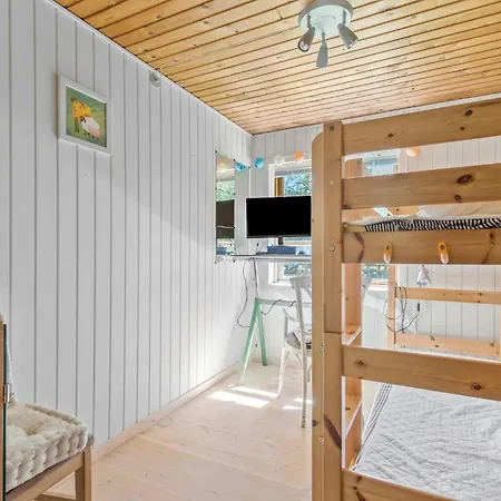 Schönes Haus Mit 3 Schlafzimmern In Ferienhaus