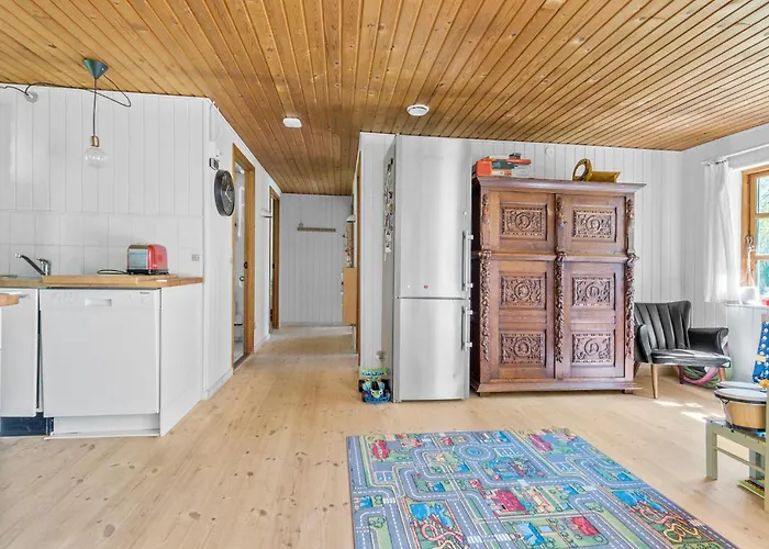 3 Bedroom Lovely In Nykobing Sj